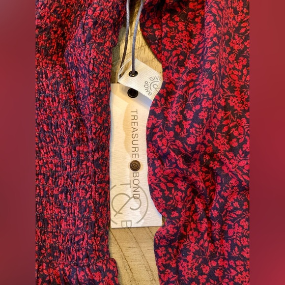 Nordstrom Red/Black Floral Long Sleeve Blouse - Size M - Picture 3 of 6